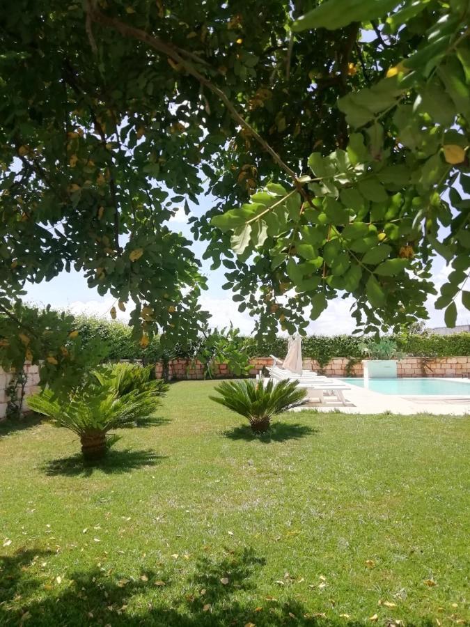 Il Giardino Del Tiglio Panzió Uggiano la Chiesa Kültér fotó