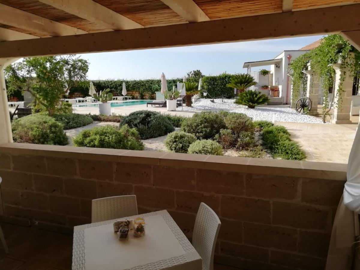 Il Giardino Del Tiglio Panzió Uggiano la Chiesa Kültér fotó