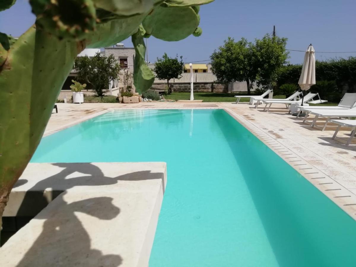 Il Giardino Del Tiglio Panzió Uggiano la Chiesa Kültér fotó