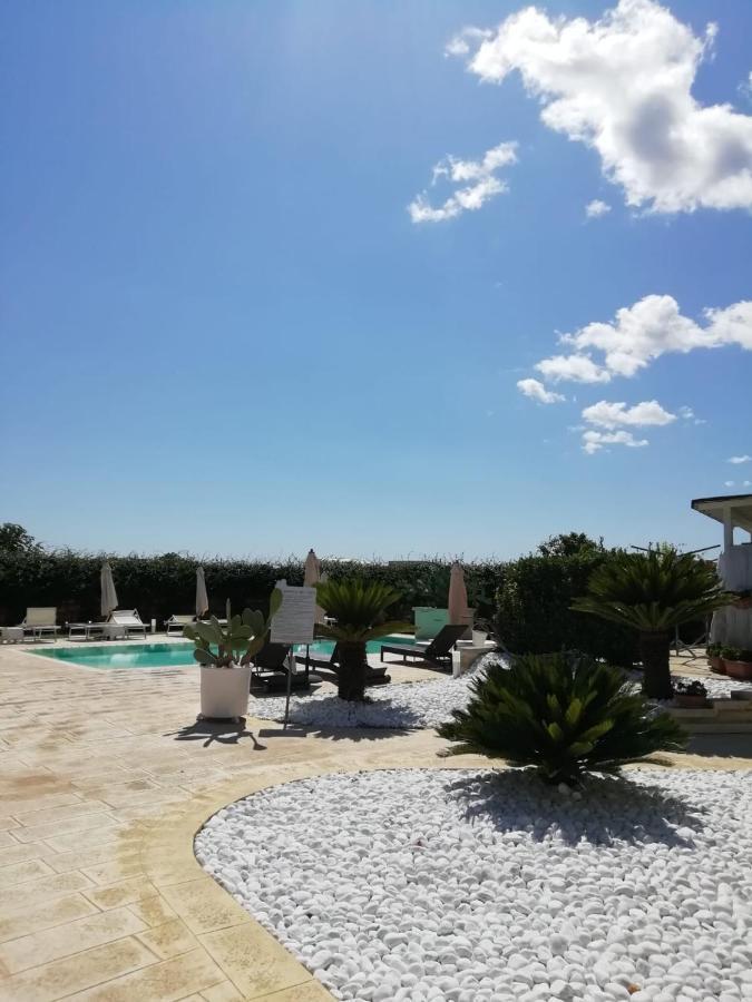 Il Giardino Del Tiglio Panzió Uggiano la Chiesa Kültér fotó
