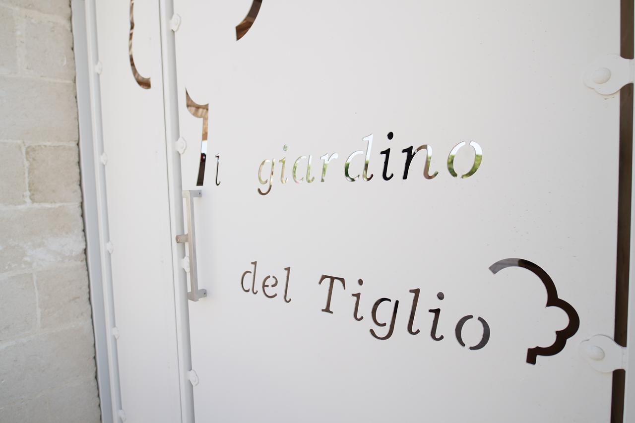 Il Giardino Del Tiglio Panzió Uggiano la Chiesa Kültér fotó