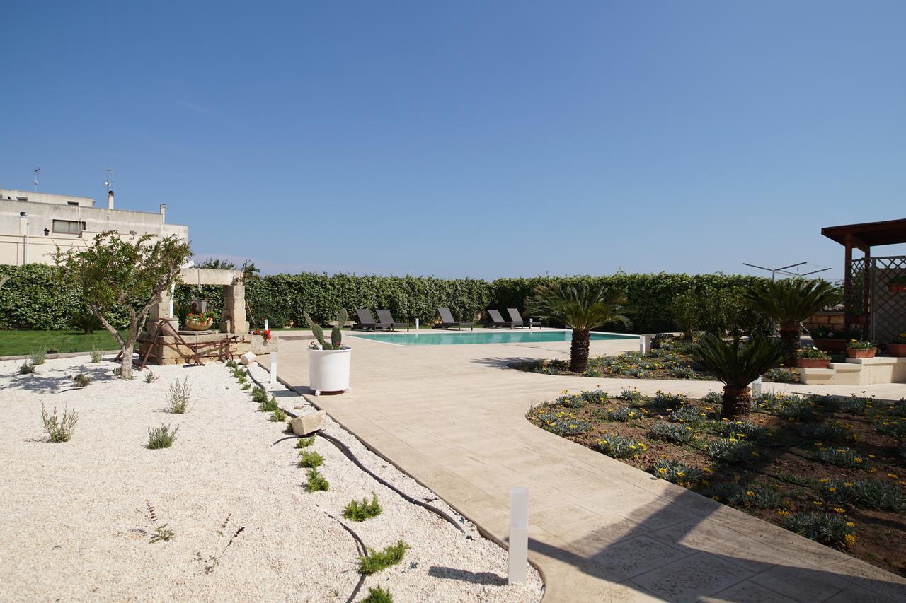 Il Giardino Del Tiglio Panzió Uggiano la Chiesa Kültér fotó